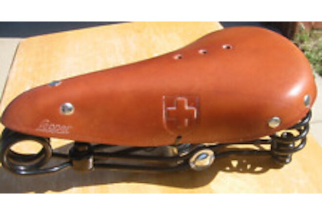 Rare NOS Lepper SWISS ARMY Leather Saddle-Holland Honey Color Triple Springs