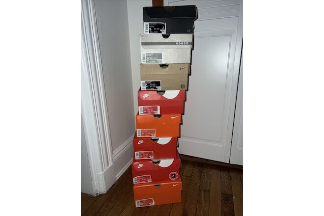 Empty NO SHOES x 30 NIKE JORDAN + CHAMPION UGG NORTH FACE 45 📦  🟰 LOT