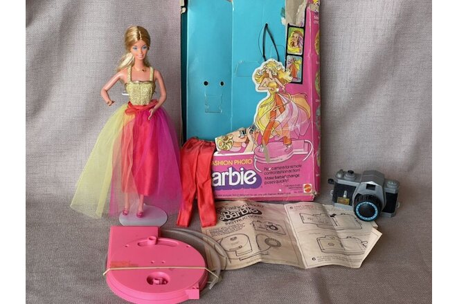 Vintage Superstar Barbie 1977, Fashion Photo Mint In TLC Box!! Look!
