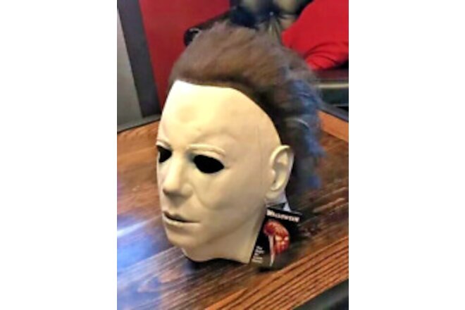 Halloween Michael Myers Scary Mask 1978 by Trick or Treat Studios