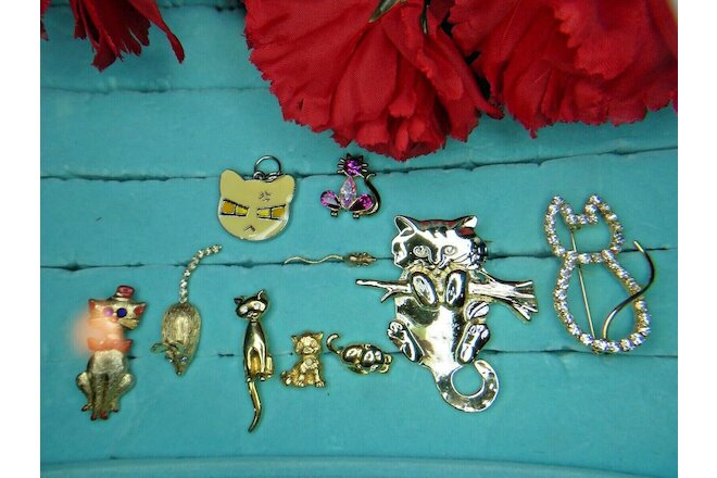 Vtg Mod 10 Cats Mice Pin Brooch Pendant Charm Avon Hong Kong Cinco Figural LOT