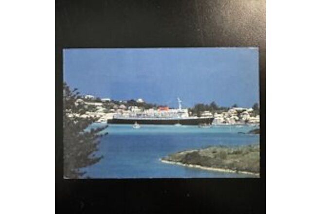 Cruise Ship Postcard: ss Volendam In Bermuda, Holland America Line Issued