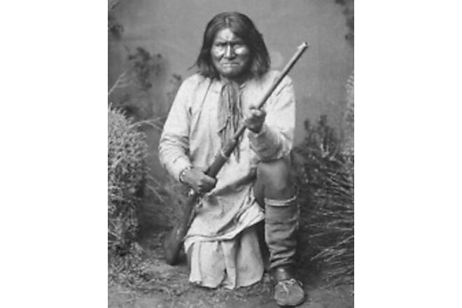 Geronimo Apache leader 8"x10" Photograph Print 8x10