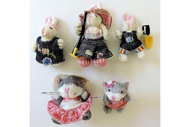 Furryville Rabbit & Mice Families FV15 FV16 FV58 FV60 Dress Farmer Lot 5 Dolls
