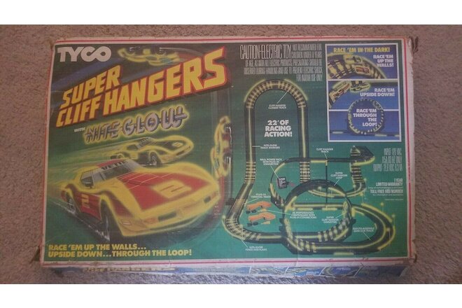 Tyco Super Cliff Hangers with Nite Glow Electric Slot Car Track Set