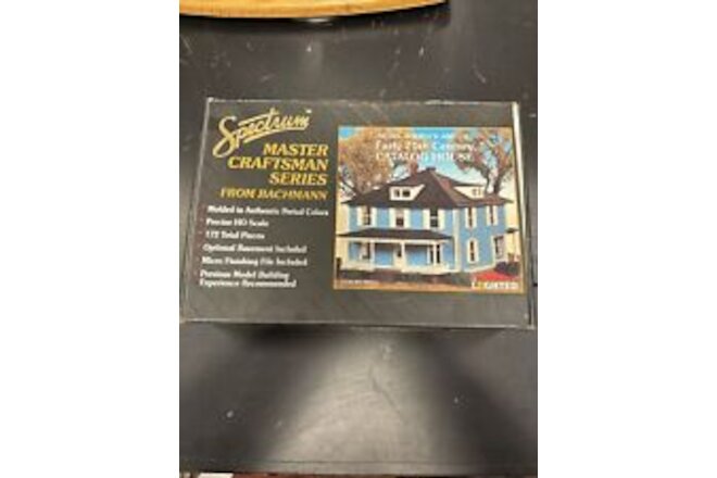 Bachmann Spectrum HO Master Craftsman  Early 20th Century House 88001 New Free S