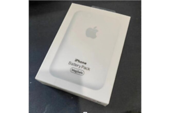 ORIGINAL AUTHENTIC Apple Mag Safe Battery Pack A2384 iPhone SEALED MJWY3CH/A
