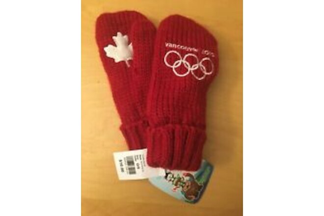 VANCOUVER 2010 OLYMPICS YOUTH RED GLOVES SIZE O/S OR ADULT S/M, NWT