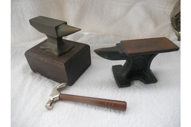 LOT OF 3 - JEWELER'S ROTATING ANVIL, 219 USA ANVIL, AND MINIATURE HAMMER