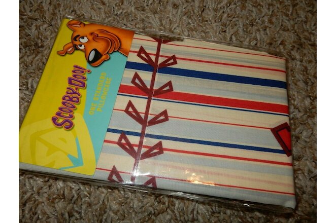 2K Vintage Set of 2 NWT SCOOBY DOO Baseball Stripes Reversible Pillow Cases Pair