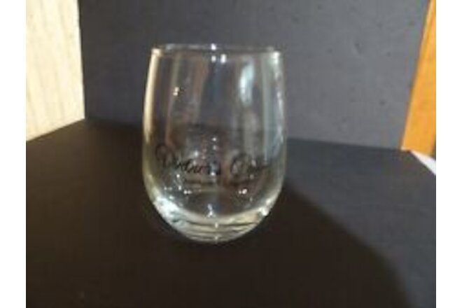 Vintner's Cellar Yorktown VA stemless wine glass