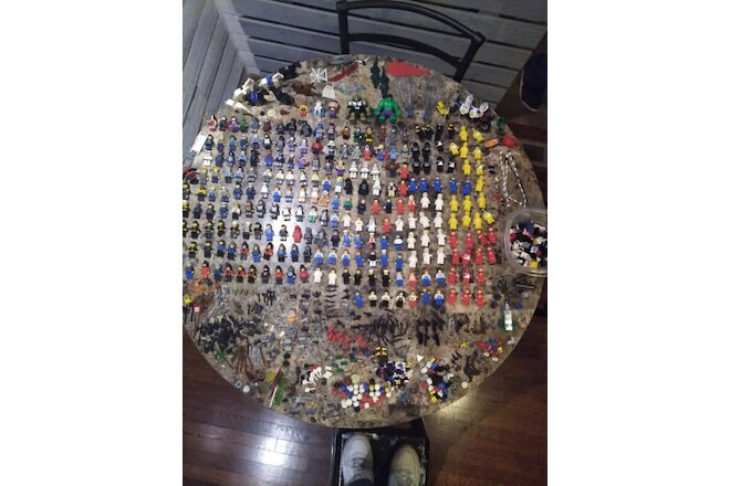 Lego Minifigures Lot