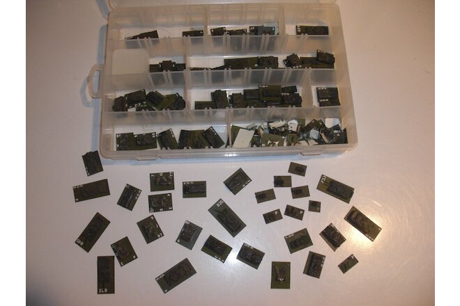 LOT 100+ New WWII Mini Cast Metal Diorama Tanks/Armored Vehicles/Weapon/Soldiers