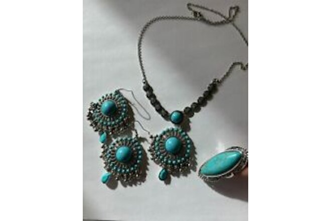 Turquoise and Pearl Silver Vintage Set Pendant Necklace, Earrings, and Ring Set