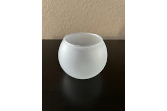Partylite Century / Spiral Light Lite Frosted Replacement Globe Candle Holder