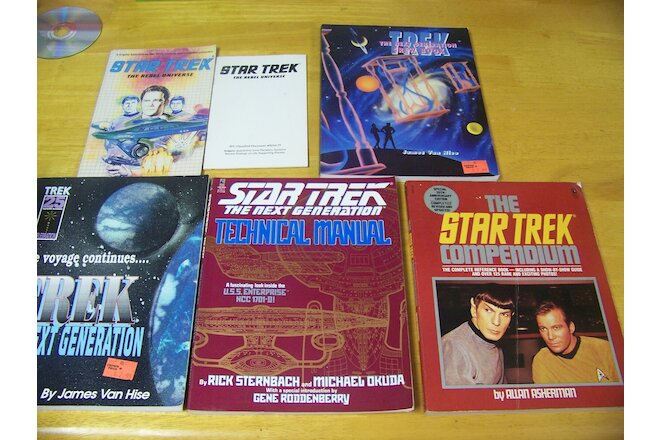 Star Trek Books Technical Manuals, Star Trek Compendum, Crew Book, Rebel Univers