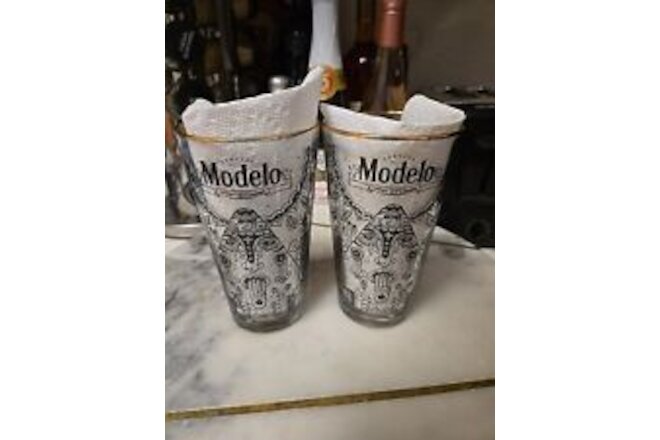 LOT 2 MODELO CERVEZA LIMITED EDITION BEER PINT GLASS 🔥 MEXICAN CULTURE GOLD NEW