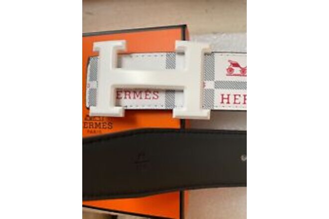 HERMES H white Buckle white Leather Belt 50”=125cm