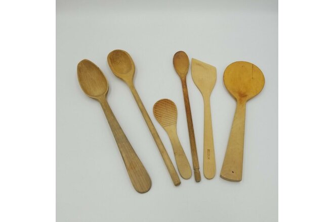 6 Vintage Wooden Spoons/Cooking Utensils All Different Shapes & Sizes