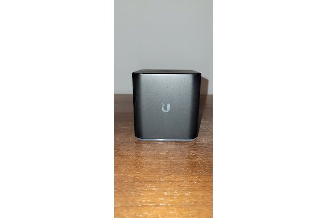 10) Ubiquiti Networks airCube ISP Wi-Fi Access Point (ACB-ISP-US)