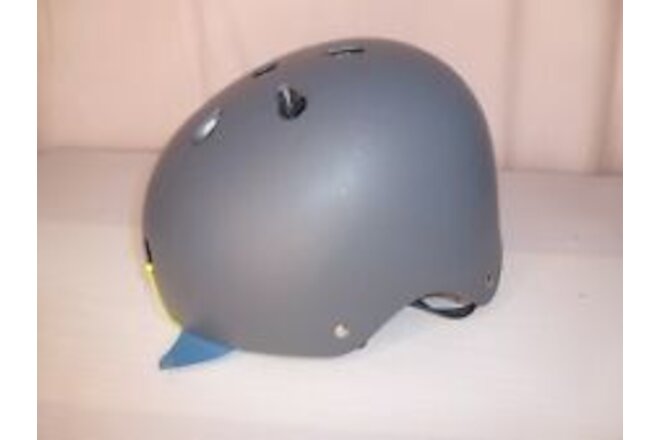 Go Max Bicycle Skateboarding Helmet Gray Flashing Red Rear Light - Scratches