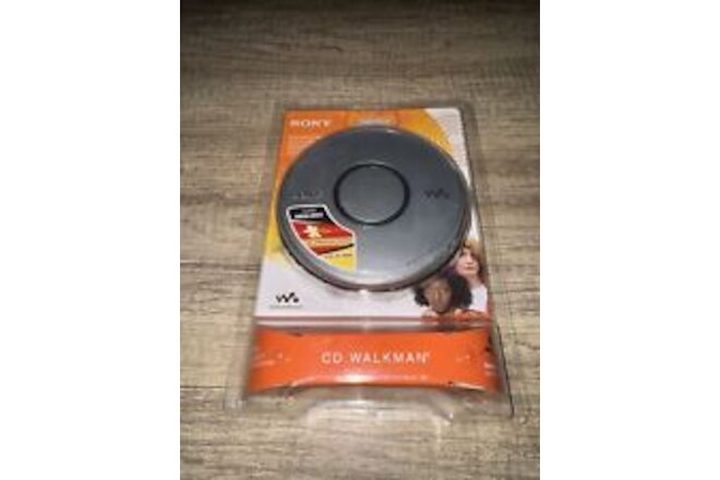 Sony CD Walkman D-EJ011 Silver Portable CD-R Player 2007 - Brand New