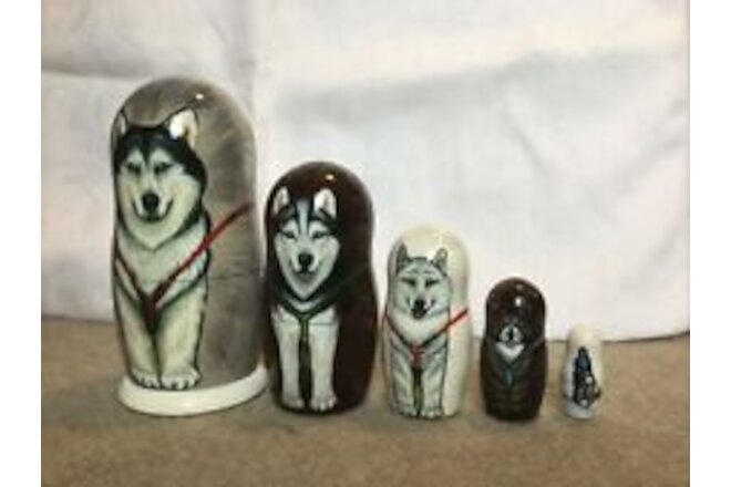 5 Piece Russian Wooden Nesting Doll Set - Husky Dogs and Musher