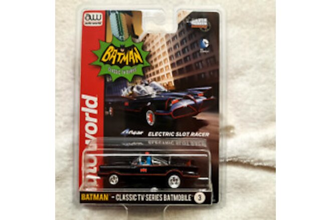 Auto World BATMAN Classic TV Series Batmobile 4 Gear SC330 AW Silver Screen New