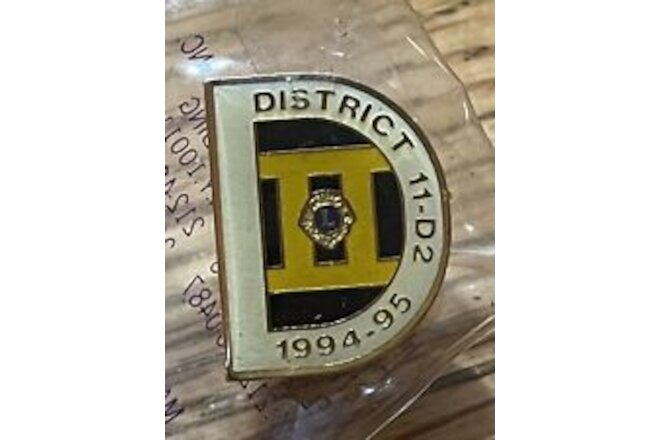 Lions Club Pin 1994-95 District 11-D2 Michigan Sealed New Old Stock