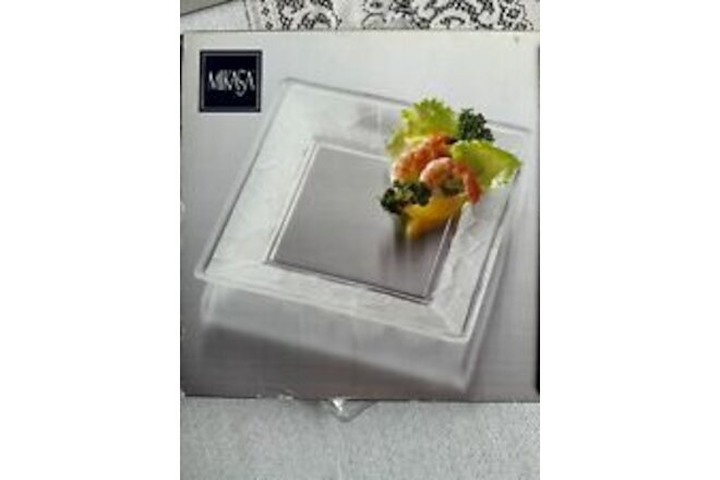 Mikasa Platter “Garden Splendor” – 11.5 in. Clear Glass Square NIB with sticker