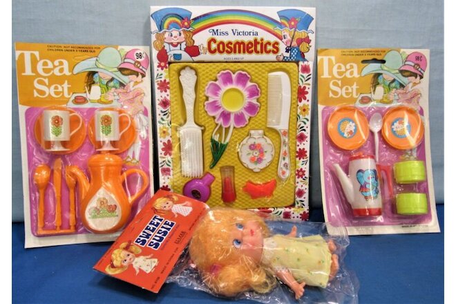 Small Girls Toy Set Assortments ~ 29 Pieces ~ Tea Sets ~ Vanity Set ~ Small Doll