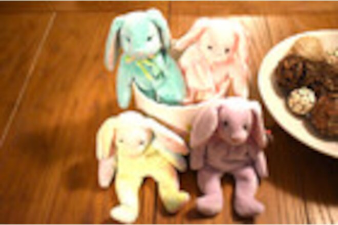 Ty Beanie Babies Rabbits   HIPPITY  HOPPITY FLOPPITY AND HIPPIE MWMT-NEW