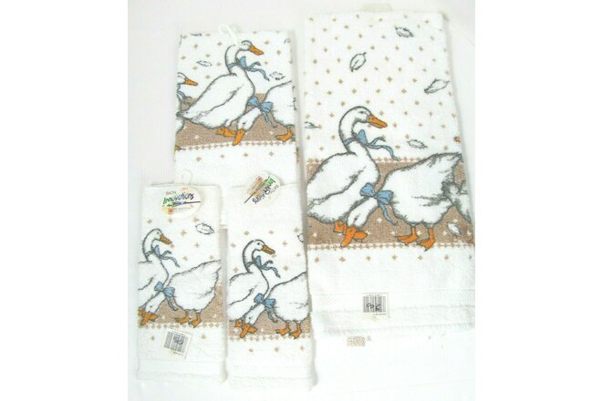 Vtg New Geese Towels Bath Goose RA Briggs Country Hand 2 Wash Clothes USA Made O