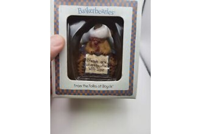 Boyd's Beary Basketbearries Weaver #27405 - New in the Box! - (Z2)