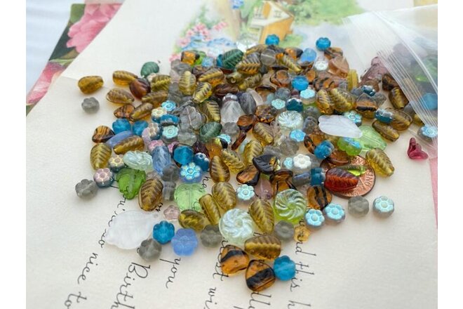 Pressed Czech Glass Flower Leaves Beads Mix 40