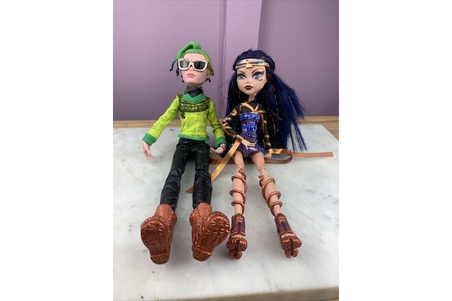 MONSTER HIGH BOO YORK COMET CROSSED COUPLE DEUCE & CLEO DE NILE With Glasses