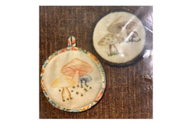 Mushroomcore Pot Holder Mushroom Art Machine Embroidery Needle Sketching Kit VTG