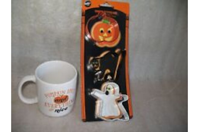 Wilton Halloween Cookie Cutters 3 Metal Pumpkin Ghost Cat Pumpkin & Ceramic Mug