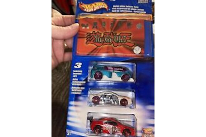 Hot Wheels Yugioh 3 Car Pack With Limited Edition Collector Guide 2001 New MOC
