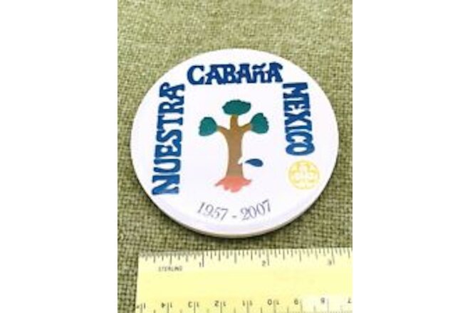 Girl Guide (Scout) Plaster Magnet from Nuestra Cabana Mexico 2007 New