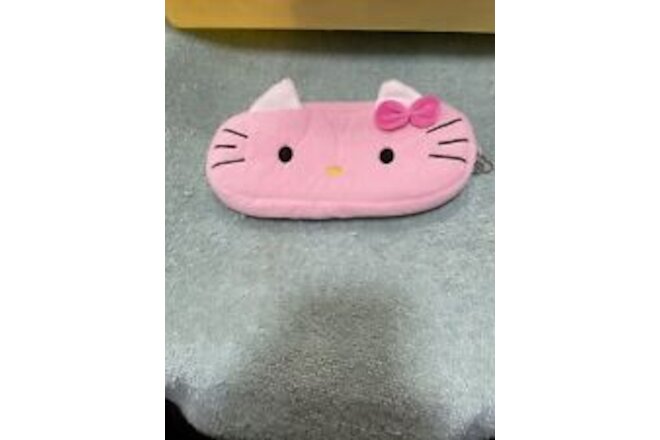 Hello Kitty Sanrio Pink Zipper Pouch 8 In X 3 In New No Tags