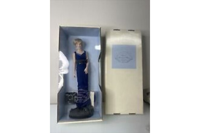 The Franklin Mint Diana Princess of Wales Portrait Doll Navy Blue Dress_NIB
