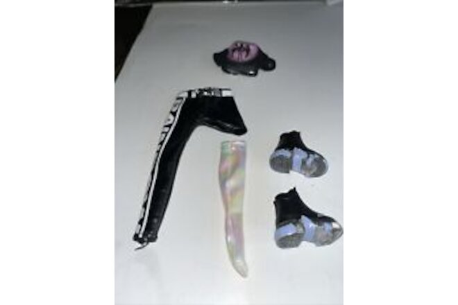 Rainbow High Tessa Park Pant Sock Boots Top For Doll New