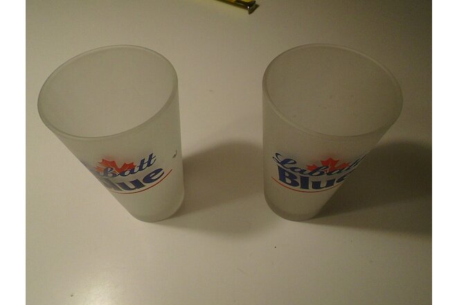 Labatt Blue  Canadian Pilsner 12oz Clear Beer Glass frosted lot of 2 clean