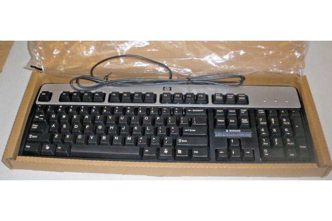 Lot of 10 NEW Hewlett-Packard 672647-002 Black & Silver Keyboard USBWired 104Key