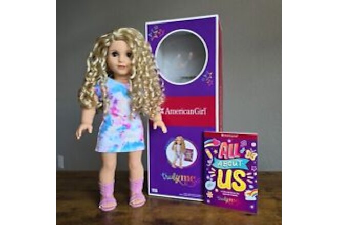American Girl Doll Truly Me 115 Display Only Long Blonde Curly Hair