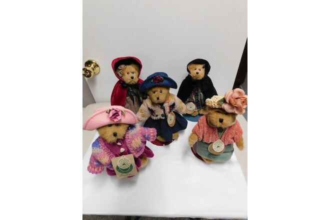 Boyds Lot of 5 Plush Bailey Bears All Different 4 NWT 1 NWOT 1995-2000 Adorable!