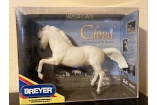 NIB Breyer Cloud #1149 Fighting Stallion Cremello Traditional Model Horse