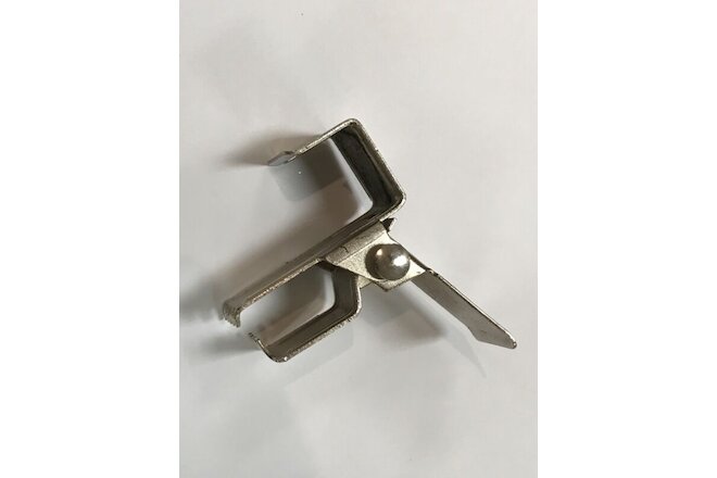 RUG CLIPS HEAVY DUTY(10 Pcs) HANGING CLIP/ GRIPPERS/RUG HOLDERS/RUG HANGERS FROM