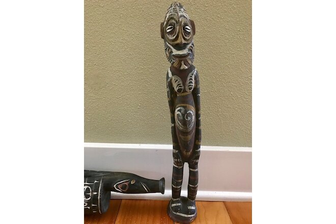 TWO Ethnographic Oceania New Guinea carvings